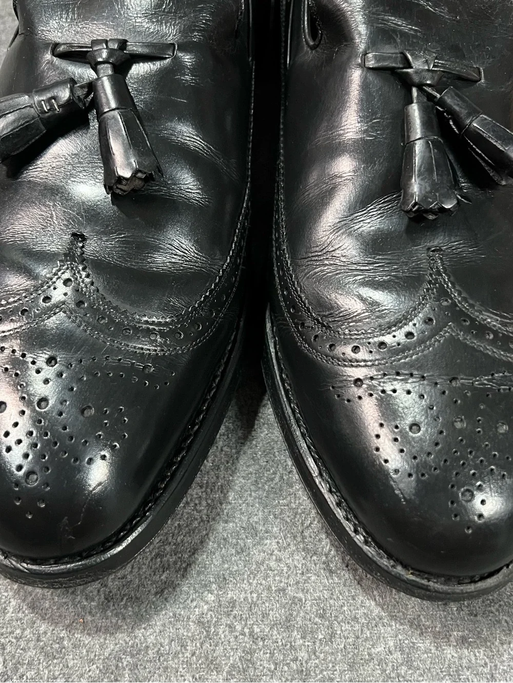 Allen Edmonds Manchester Mens Black Wingtip Tassel Loafer Size 11 D Dress Shoe